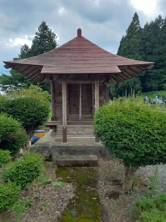 隠里寺(岩手県)