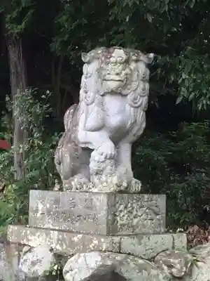 神戸神社の狛犬