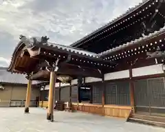 荒子観音（観音寺）の本殿