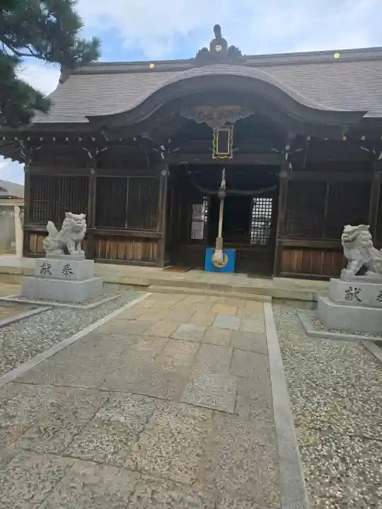 舞子六神社/まいこむの宮の{uncategorized: "未分類", other: "その他", undefined: "問題あり", building: "その他建物", grave: "お墓", sacred_gate: "鳥居", guardian: "狛犬", statue: "像", buddha: "仏像", history: "歴史", nature: "自然", garden: "庭園", animal: "動物", pagoda: "塔", temizu: "手水舎", mountain_gate: "山門・神門", sanctuary: "本殿・本堂", subordinate: "末社・摂社", art: "芸術", scenery: "景色", jizo: "地蔵", ema: "絵馬", goshuin: "御朱印", omikuji: "おみくじ", items: "授与品その他", amulet: "お守り", goshuincho: "御朱印帳", eats: "食事", festival: "お祭り", votive_dance: "神楽", shichigosan: "七五三参", wedding: "結婚式", experience: "体験その他", initially: "初詣", around: "周辺", anti_infection: "感染症対策"}