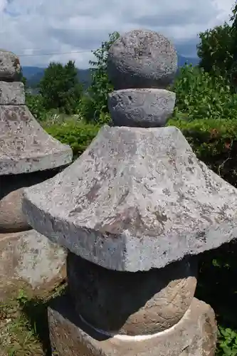 雲光寺の塔