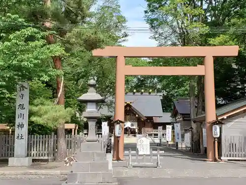 旭川神社の鳥居