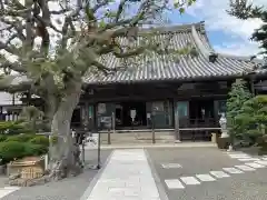 多聞寺の本殿