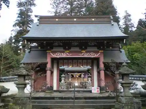 宇奈岐日女神社の本殿