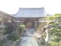 来迎寺の本殿・本堂