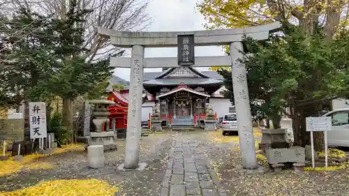 函館厳島神社の鳥居