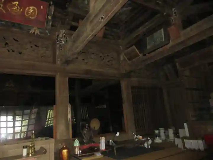 逢善寺の本殿・本堂