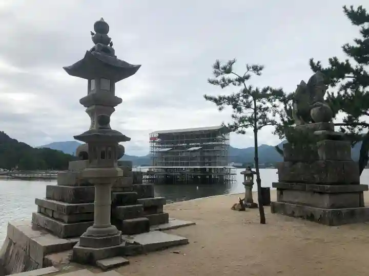 厳島神社(広島県)