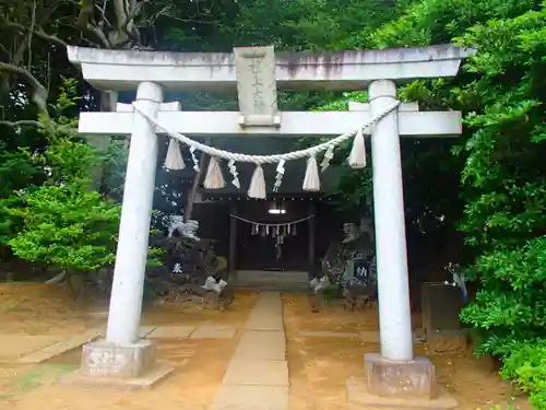 根上神社の鳥居