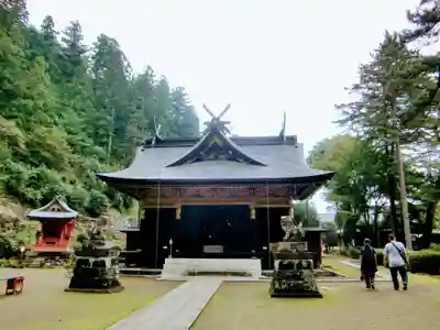 妙義神社の本殿・本堂