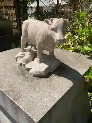 比々多神社の狛犬