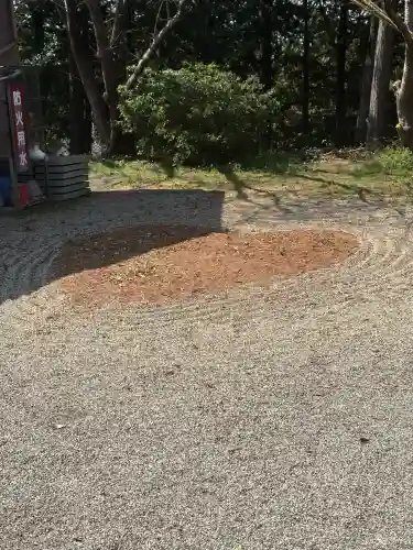 忠興八幡神社の{uncategorized: "未分類", other: "その他", undefined: "問題あり", building: "その他建物", grave: "お墓", sacred_gate: "鳥居", guardian: "狛犬", statue: "像", buddha: "仏像", history: "歴史", nature: "自然", garden: "庭園", animal: "動物", pagoda: "塔", temizu: "手水舎", mountain_gate: "山門・神門", sanctuary: "本殿・本堂", subordinate: "末社・摂社", art: "芸術", scenery: "景色", jizo: "地蔵", ema: "絵馬", goshuin: "御朱印", omikuji: "おみくじ", items: "授与品その他", amulet: "お守り", goshuincho: "御朱印帳", eats: "食事", festival: "お祭り", votive_dance: "神楽", shichigosan: "七五三参", wedding: "結婚式", experience: "体験その他", initially: "初詣", around: "周辺", anti_infection: "感染症対策"}