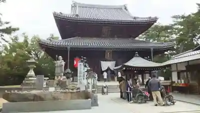 善通寺の本殿・本堂
