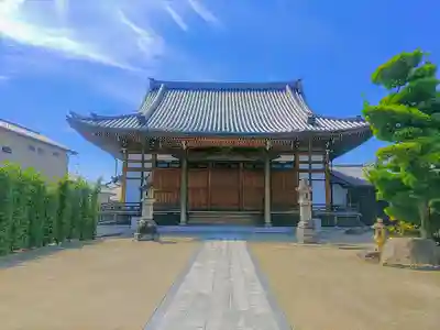 西照寺の本殿・本堂