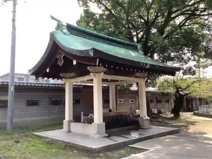 真清田神社の手水舎
