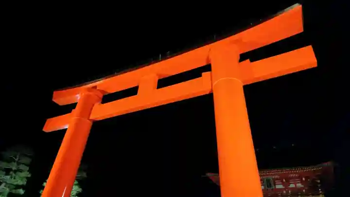 伏見稲荷大社の{uncategorized: "未分類", other: "その他", undefined: "問題あり", building: "その他建物", grave: "お墓", sacred_gate: "鳥居", guardian: "狛犬", statue: "像", buddha: "仏像", history: "歴史", nature: "自然", garden: "庭園", animal: "動物", pagoda: "塔", temizu: "手水舎", mountain_gate: "山門・神門", sanctuary: "本殿・本堂", subordinate: "末社・摂社", art: "芸術", scenery: "景色", jizo: "地蔵", ema: "絵馬", goshuin: "御朱印", omikuji: "おみくじ", items: "授与品その他", amulet: "お守り", goshuincho: "御朱印帳", eats: "食事", festival: "お祭り", votive_dance: "神楽", shichigosan: "七五三参", wedding: "結婚式", experience: "体験その他", initially: "初詣", around: "周辺", anti_infection: "感染症対策"}