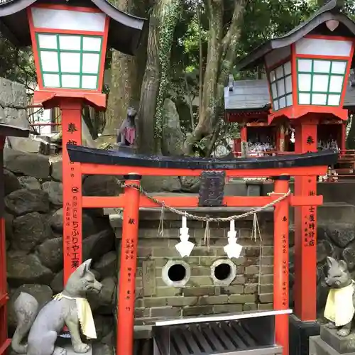 太皷谷稲成神社の末社