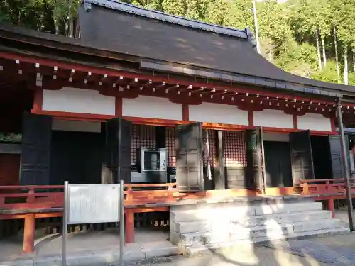 長命寺の本殿