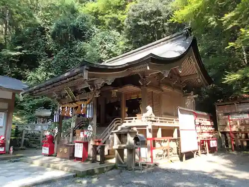 由岐神社の本殿・本堂