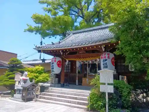 伊奴神社の{uncategorized: "未分類", other: "その他", undefined: "問題あり", building: "その他建物", grave: "お墓", sacred_gate: "鳥居", guardian: "狛犬", statue: "像", buddha: "仏像", history: "歴史", nature: "自然", garden: "庭園", animal: "動物", pagoda: "塔", temizu: "手水舎", mountain_gate: "山門・神門", sanctuary: "本殿・本堂", subordinate: "末社・摂社", art: "芸術", scenery: "景色", jizo: "地蔵", ema: "絵馬", goshuin: "御朱印", omikuji: "おみくじ", items: "授与品その他", amulet: "お守り", goshuincho: "御朱印帳", eats: "食事", festival: "お祭り", votive_dance: "神楽", shichigosan: "七五三参", wedding: "結婚式", experience: "体験その他", initially: "初詣", around: "周辺", anti_infection: "感染症対策"}