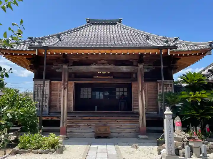 妙楽寺の本殿・本堂