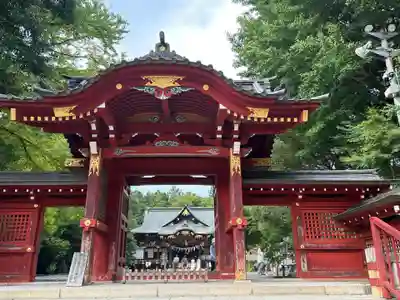 秩父神社の山門・神門