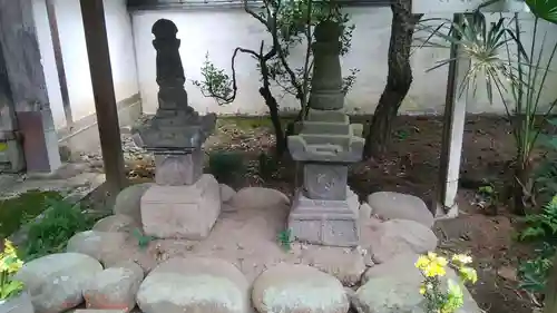 自性寺の塔