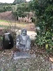 八坂神社の像