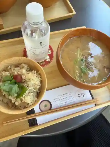 報徳二宮神社の{uncategorized: "未分類", other: "その他", undefined: "問題あり", building: "その他建物", grave: "お墓", sacred_gate: "鳥居", guardian: "狛犬", statue: "像", buddha: "仏像", history: "歴史", nature: "自然", garden: "庭園", animal: "動物", pagoda: "塔", temizu: "手水舎", mountain_gate: "山門・神門", sanctuary: "本殿・本堂", subordinate: "末社・摂社", art: "芸術", scenery: "景色", jizo: "地蔵", ema: "絵馬", goshuin: "御朱印", omikuji: "おみくじ", items: "授与品その他", amulet: "お守り", goshuincho: "御朱印帳", eats: "食事", festival: "お祭り", votive_dance: "神楽", shichigosan: "七五三参", wedding: "結婚式", experience: "体験その他", initially: "初詣", around: "周辺", anti_infection: "感染症対策"}