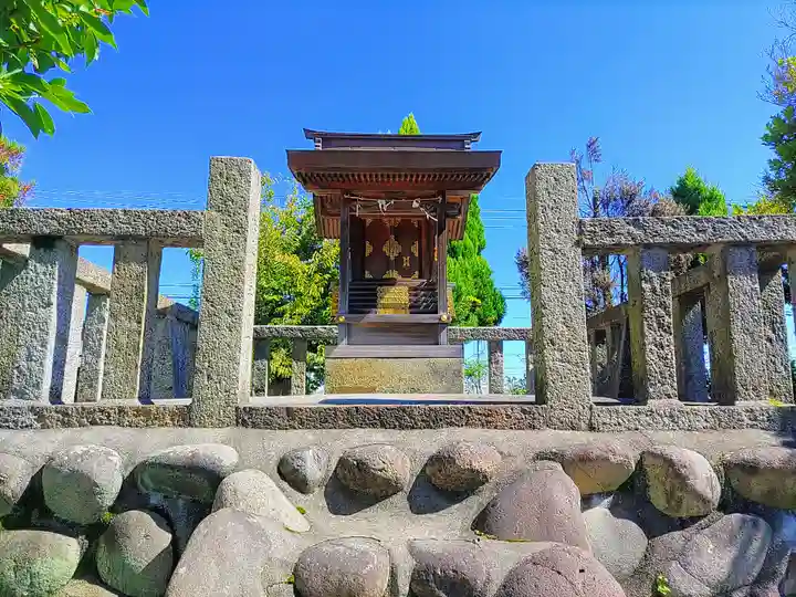 諏訪社の本殿・本堂