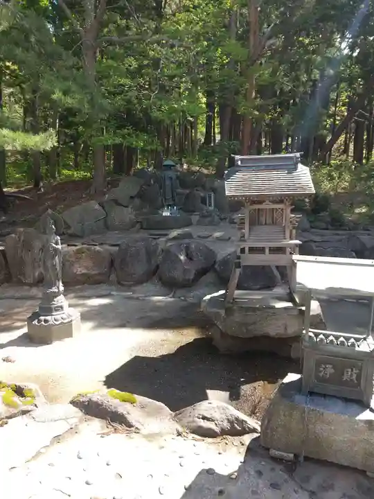 青龍寺(昭和大仏)(青森県)