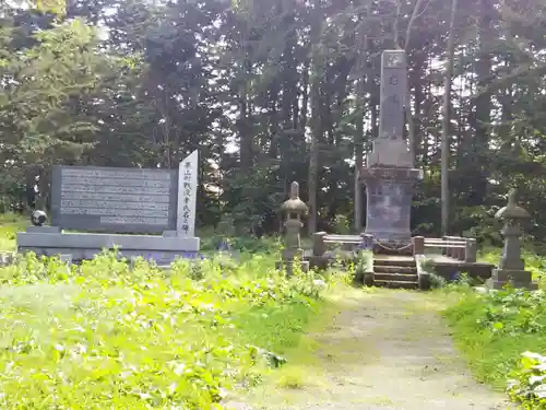 角田神社の塔