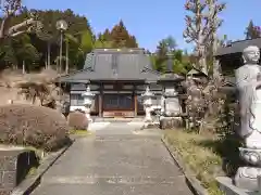 観音寺の本殿