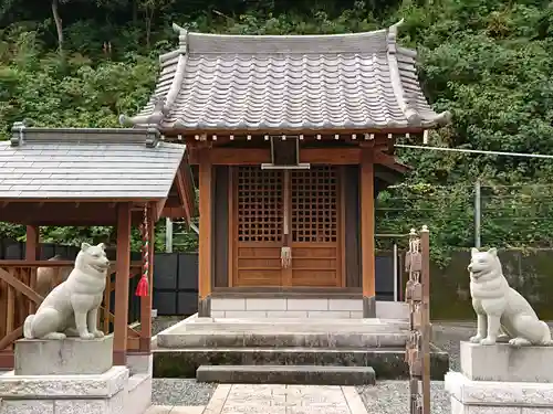 黒犬神社の狛犬