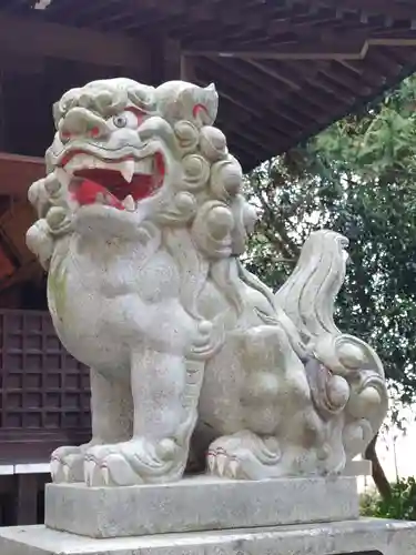 敬満神社の狛犬