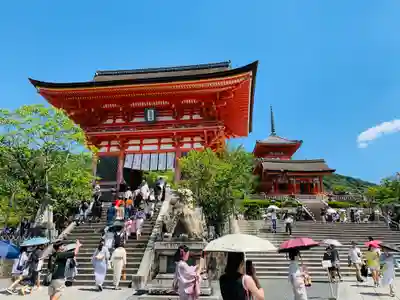 清水寺の山門・神門
