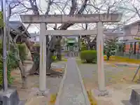 大和神社の鳥居