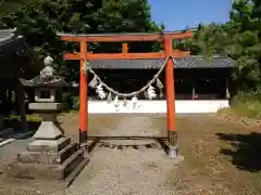 進雄神社の鳥居