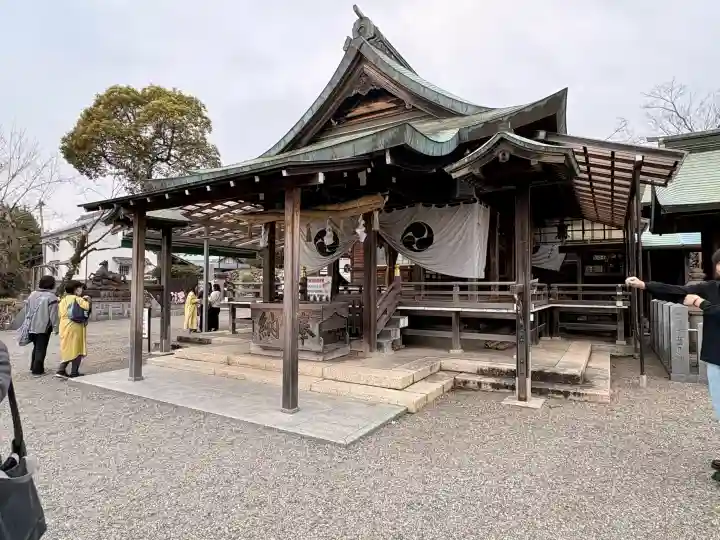 針綱神社の{uncategorized: "未分類", other: "その他", undefined: "問題あり", building: "その他建物", grave: "お墓", sacred_gate: "鳥居", guardian: "狛犬", statue: "像", buddha: "仏像", history: "歴史", nature: "自然", garden: "庭園", animal: "動物", pagoda: "塔", temizu: "手水舎", mountain_gate: "山門・神門", sanctuary: "本殿・本堂", subordinate: "末社・摂社", art: "芸術", scenery: "景色", jizo: "地蔵", ema: "絵馬", goshuin: "御朱印", omikuji: "おみくじ", items: "授与品その他", amulet: "お守り", goshuincho: "御朱印帳", eats: "食事", festival: "お祭り", votive_dance: "神楽", shichigosan: "七五三参", wedding: "結婚式", experience: "体験その他", initially: "初詣", around: "周辺", anti_infection: "感染症対策"}