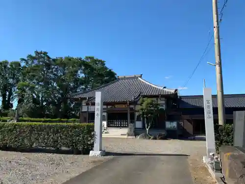 徳蔵寺の本殿・本堂