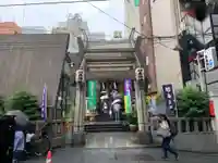 烏森神社の鳥居