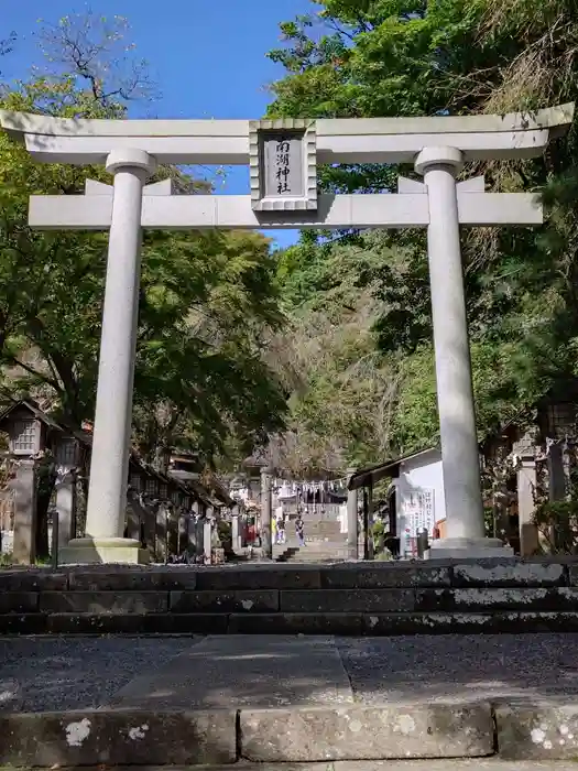 南湖神社の鳥居