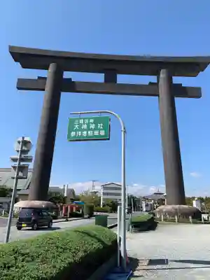 大神神社の鳥居