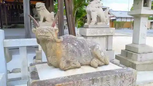 天神社（烏森天神社）の狛犬