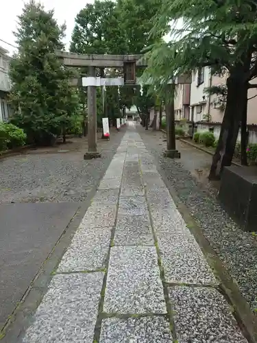 志茂熊野神社の鳥居