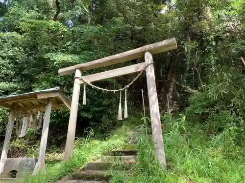 熊野神社の鳥居