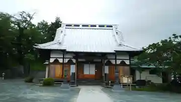 善導寺の本殿・本堂