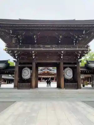 寒川神社の山門・神門