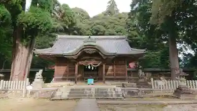 伊富岐神社の本殿・本堂
