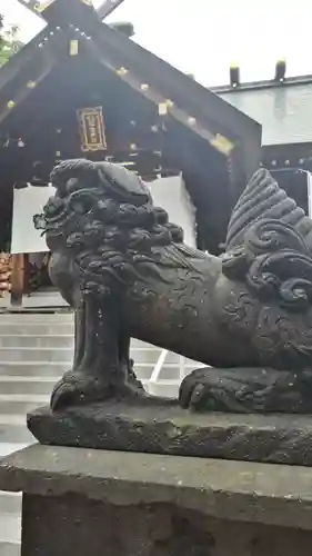 札幌諏訪神社の狛犬